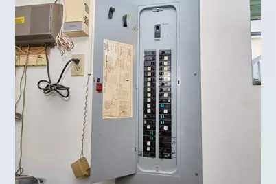 301 Madison, Fall River, MA 02720 - Photo 40