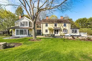151 Oakland St, Wellesley, MA 02481 - Photo 4