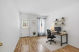 34 Pleasant St, Windham, NH 03087 - Photo 18