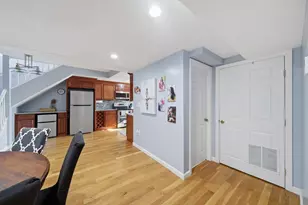 98 Foster St, Peabody, MA 01960 - Photo 14