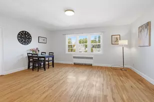 112 Maple St, Malden, MA 02148 - Photo 6