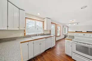 6 Shore Dr, Weymouth, MA 02191 - Photo 12