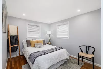 55 Summit St, Salem, MA 01970 - Photo 16