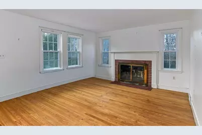 94 Old Oaken Bucket Rd, Scituate, MA 02066 - Photo 4