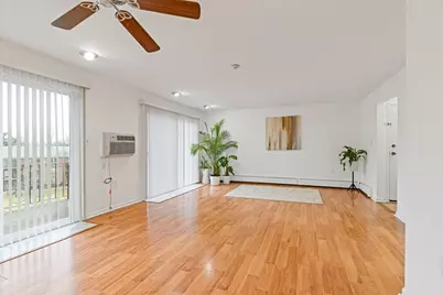 101 Edgelawn Ave #11, North Andover, MA 01845 - Photo 18