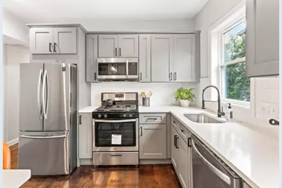 26 Wave Way #3, Winthrop, MA 02152 - Photo 4