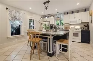 204 Elm, Amesbury, MA 01913 - Photo 4