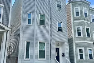 17 M St, Boston, MA 02127 - Photo 1