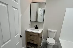 17 M St, Boston, MA 02127 - Photo 10