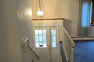 11 Town Line Rd, Burlington, MA 01803 - Photo 4