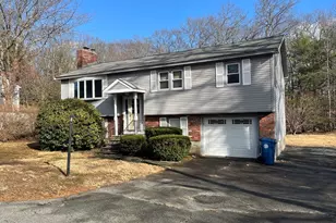 11 Town Line Rd, Burlington, MA 01803 - Photo 1