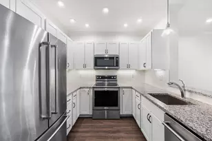 69 Foundry St, Wakefield, MA 01880 - Photo 8