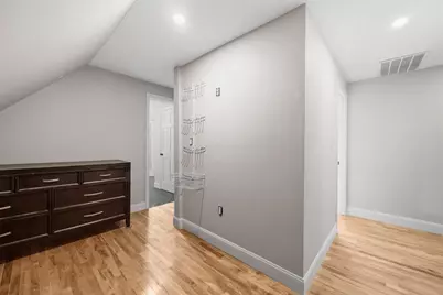 935 King St, Raynham, MA 02767 - Photo 32