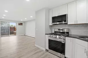 36 Main St, North Reading, MA 01864 - Photo 6