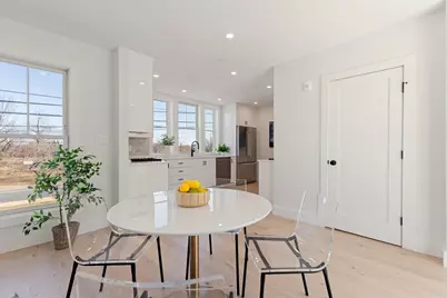 658 Mystic Ave #B, Somerville, MA 02145 - Photo 4