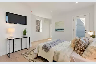 658 Mystic Ave #B, Somerville, MA 02145 - Photo 22