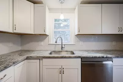 18 Huntington Ave, Plainville, MA 02762 - Photo 6