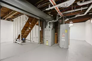 18 Huntington Ave, Plainville, MA 02762 - Photo 28