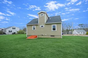 18 Huntington Ave, Plainville, MA 02762 - Photo 30