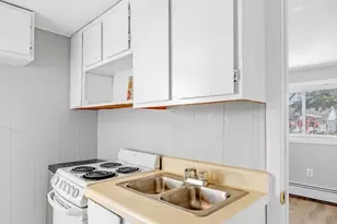 145 Boston St, Salem, MA 01970 - Photo 18