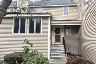 49 Brickett Hill Cir, Haverhill, MA 01839 - Photo 2