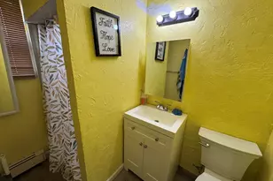 27 Harlow St, Worcester, MA 01605 - Photo 8