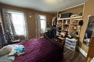 27 Harlow St, Worcester, MA 01605 - Photo 10