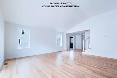 9 Pat Rose Way, Rockland, MA 02370 - Photo 2