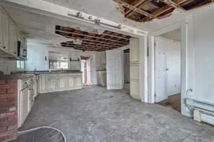 129 Thomas St, Middleborough, MA 02346 - Photo 28