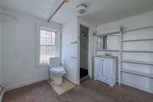 129 Thomas St, Middleborough, MA 02346 - Photo 20