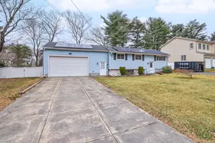 8 Leonard Dr, Southborough, MA 01772 - Photo 1