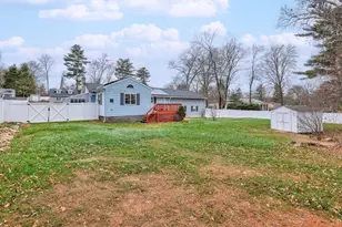 8 Leonard Dr, Southborough, MA 01772 - Photo 24