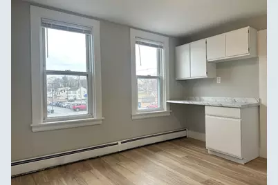 159 East Central St #2nd fl, Franklin, MA 02038 - Photo 4