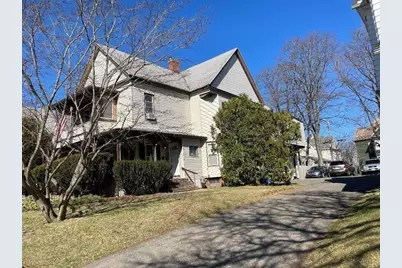 76 Nonotuck Street, Holyoke, MA 01040 - Photo 4
