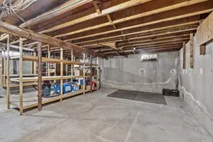 124 Chadwick, North Andover, MA 01845 - Photo 28