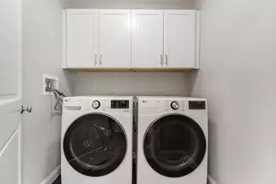 14 Piedmont Ave, Waltham, MA 02451 - Photo 22