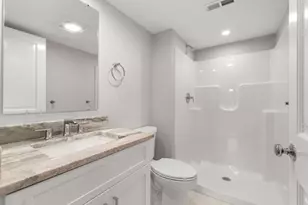 14 Piedmont Ave, Waltham, MA 02451 - Photo 42