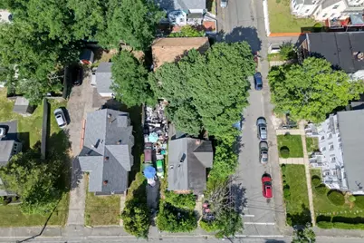 35 Brett St, Brockton, MA 02301 - Photo 6