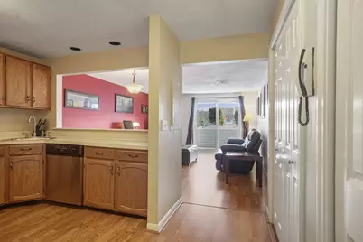 24 South Street #22, Medford, MA 02155 - Photo 2