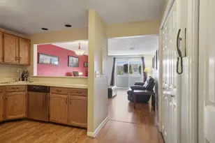 24 South St, Medford, MA 02155 - Photo 2