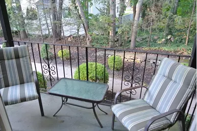 19 Pine St #G, Canton, MA 02021 - Photo 6