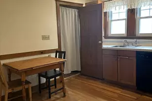 33 Amsden St, Arlington, MA 02474 - Photo 8