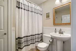 596 E 2nd St, Boston, MA 02127 - Photo 16