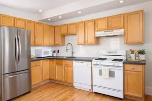 367 Cardinal Mederios, Cambridge, MA 02141 - Photo 4