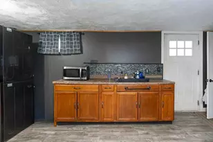 18 Wellesley Rd, Arlington, MA 02474 - Photo 22