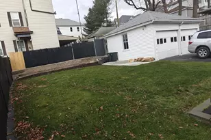 452 Osborn St, Fall River, MA 02724 - Photo 6