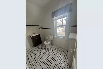 207 Church St, New Bedford, MA 02745 - Photo 14