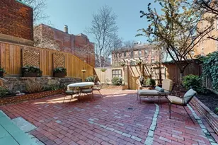 23 Pinckney, Boston, MA 02114 - Photo 4
