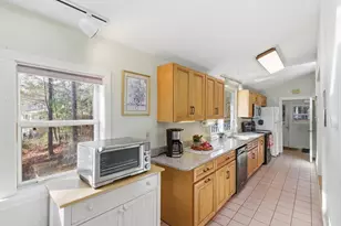 113 Hunter Ave, Hudson, MA 01749 - Photo 14