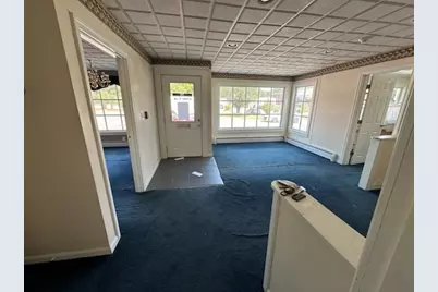 2020 Lakeview, Dracut, MA 01826 - Photo 2